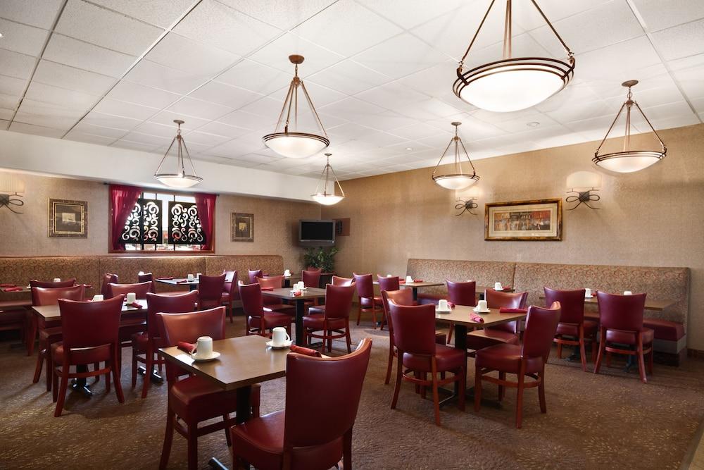 Wyndham Garden Wichita Downtown Ξενοδοχείο Εξωτερικό φωτογραφία