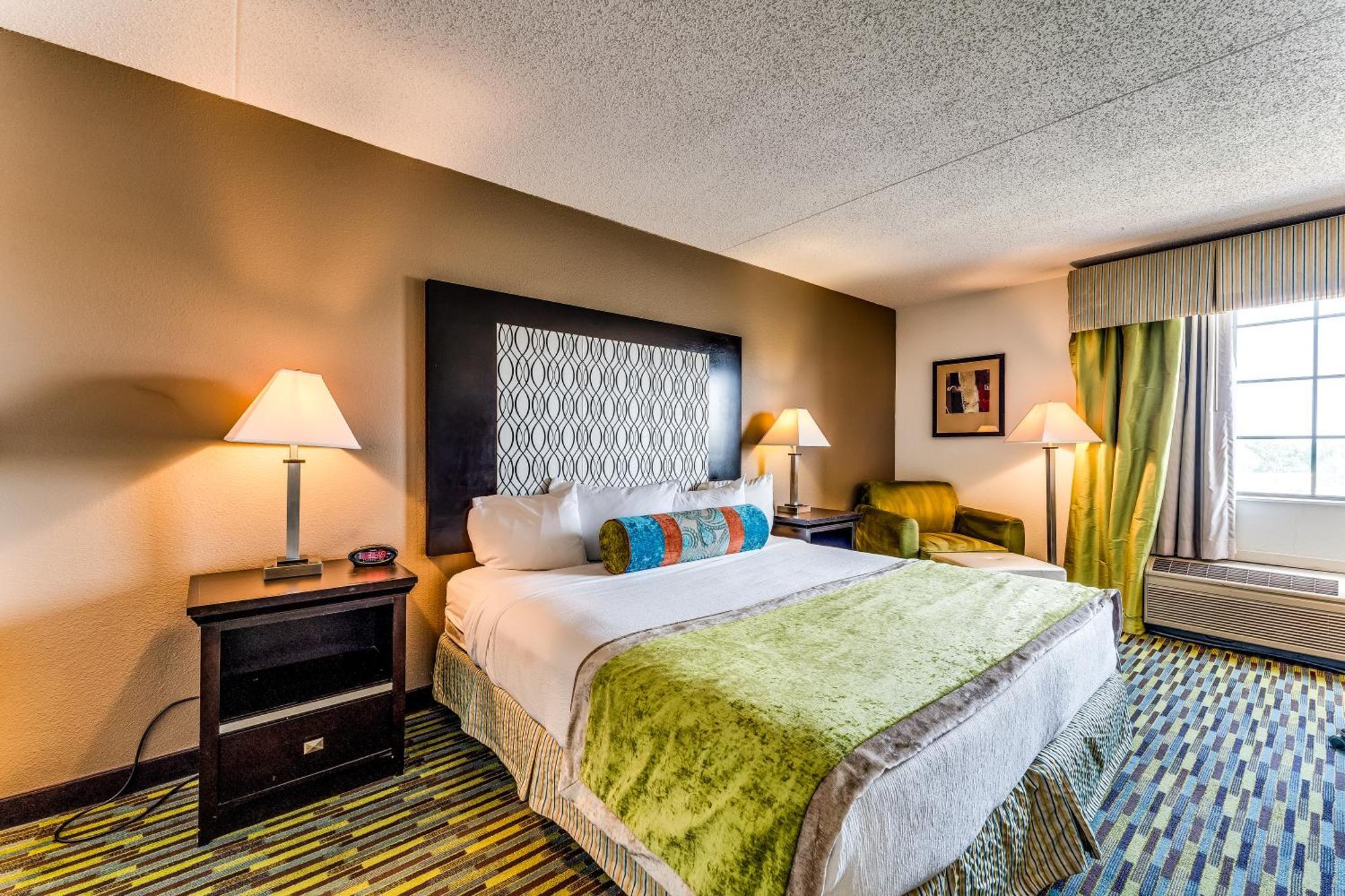 Wyndham Garden Wichita Downtown Ξενοδοχείο Εξωτερικό φωτογραφία